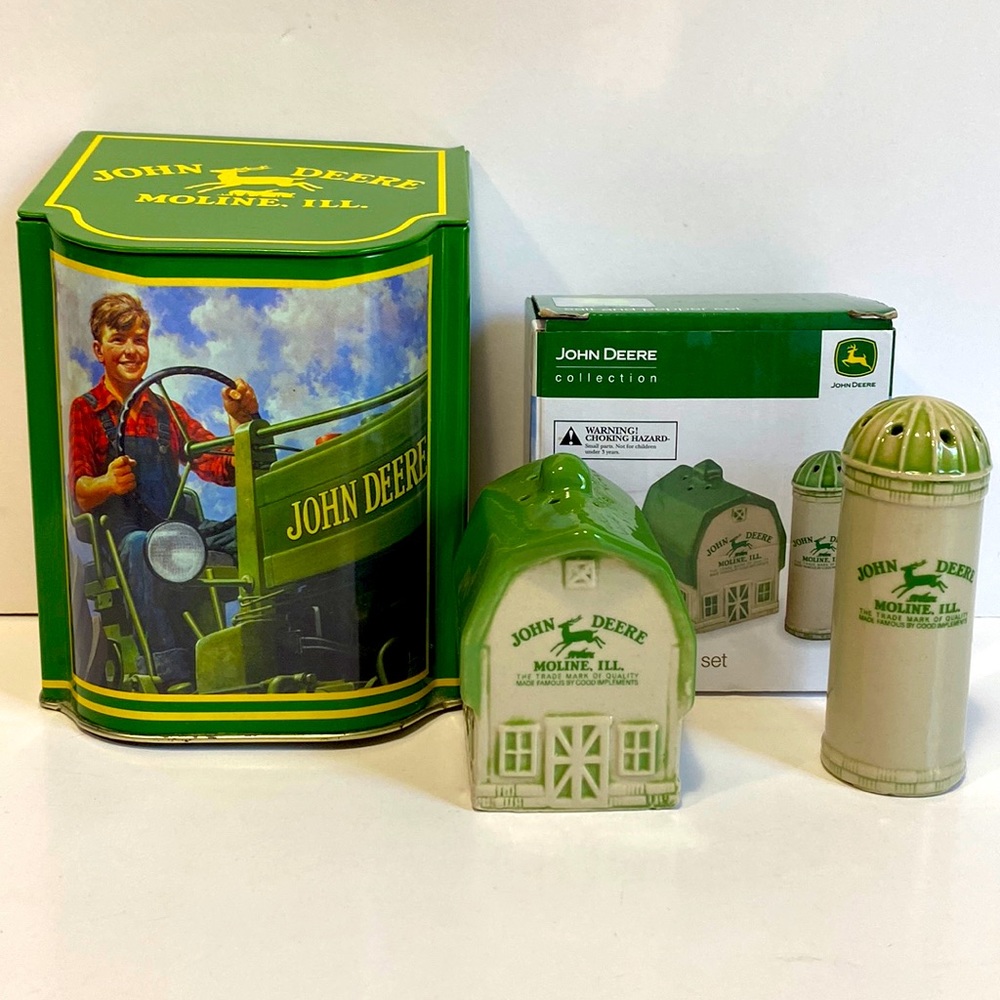 JOHN DEERE SALT AND PEPPER SET WITH TIN CANISTER